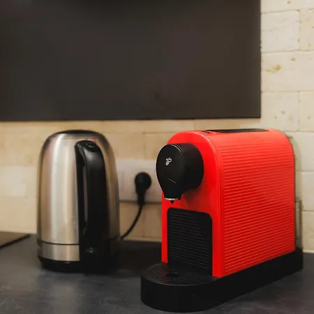 Homestay Bambi Boutique - Loftove Izby 300 M Od Centra Banskej Bystrice, Self Check-in