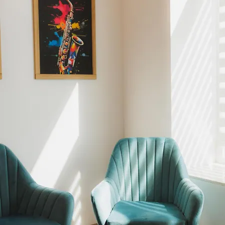 Bambi Boutique - Loftove Izby 300 M Od Centra Banskej Bystrice, Self Check-in Homestay Banska Bystrica